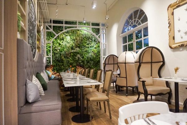The WHITE Oven มหาชัย
