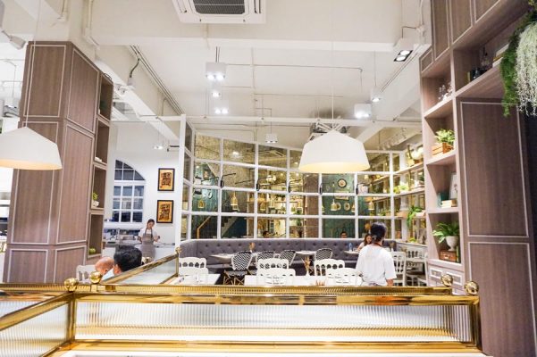 The WHITE Oven มหาชัย